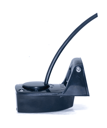 Lowrance TM150M 300W Plastik-Heckmontagegeber für Medium CHIRP und Wassertemperatur (Art.-Nr. 000-13944-001) in der Produktansicht