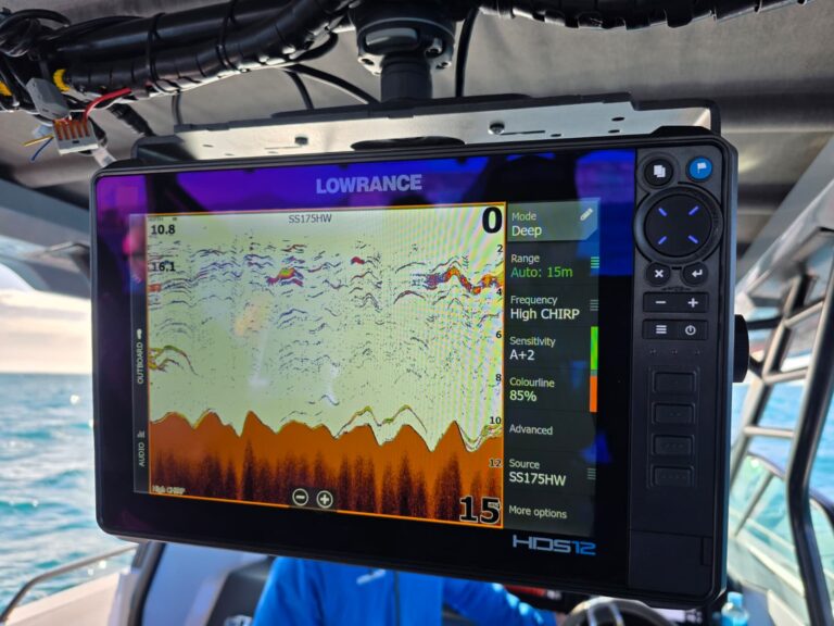 Lowrance HDS Pro 12 Display mit Airmar SS175HW 1kW High-CHIRP Sonar im Praxiseinsatz
